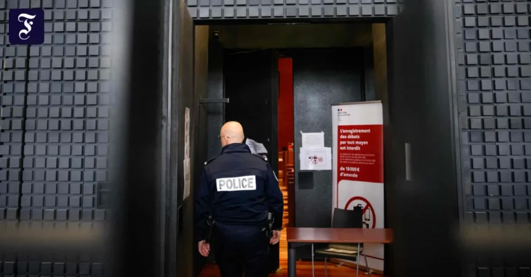 „Maskenmann“: Lebenslange Haft für Mord in Frankreich
