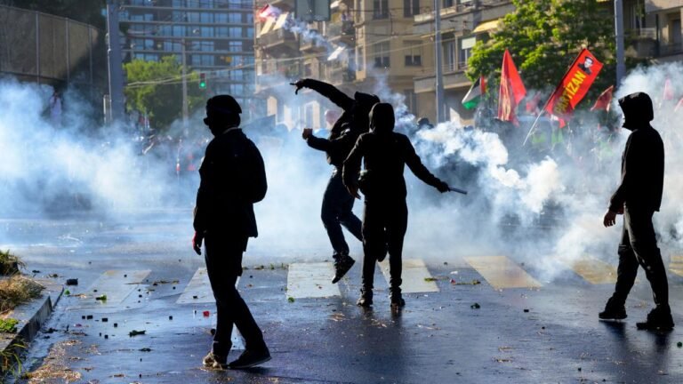 Friedlicher G7-Protest in Genf endet mit Ausschreitungen
