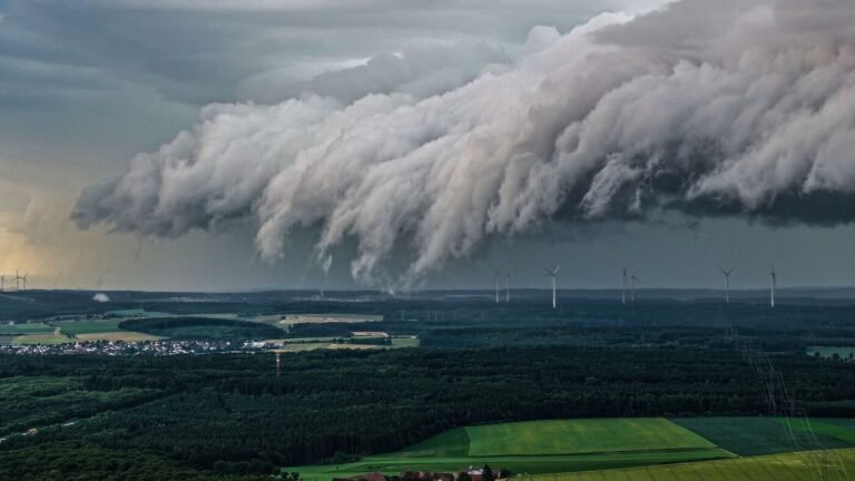 Hagel, Sturmböen, Starkregen – Das bringt das Wetter heute