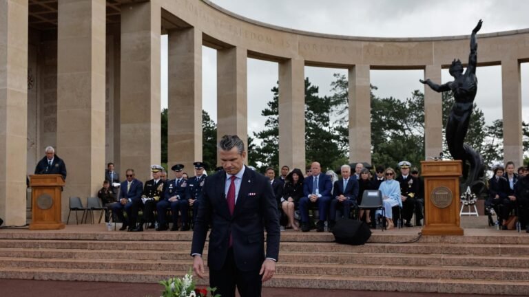 Day-Gedenken – Hegseth zieht Parallelen zwischen D-Day und Migration
