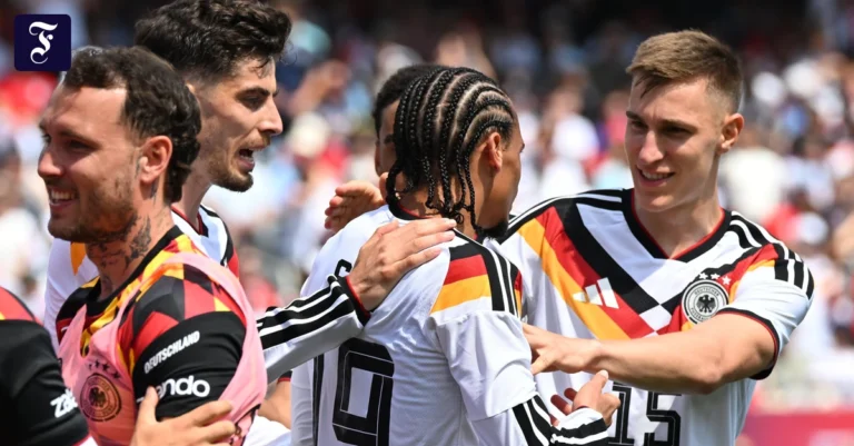 Deutschland siegt im letzten Test für Fußball-WM 2026 2:1 gegen USA