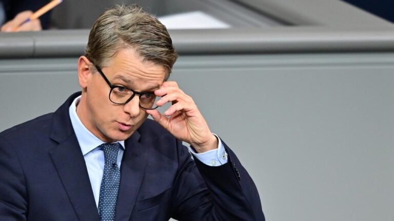 Linnemann nennt NRW-Landesregierung als Vorbild für Bundesregierung