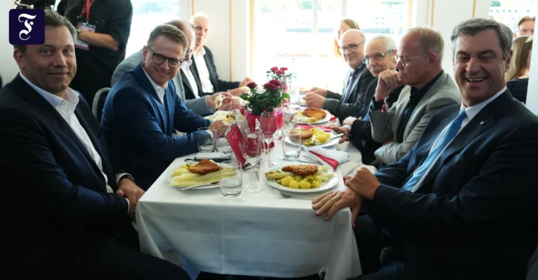 Spargelfahrt der SPD: Koalition berät über Reformen