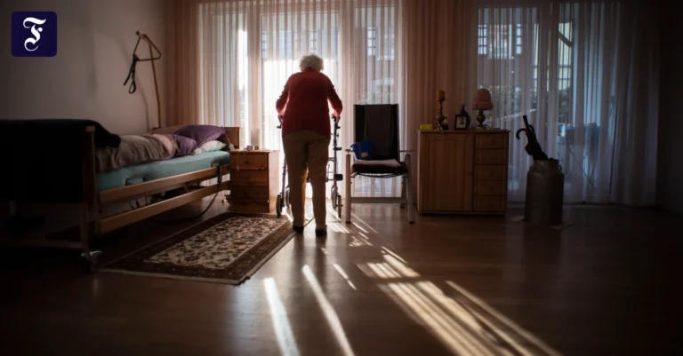 So will die Gesundheitsministerin die Pflegeversicherung retten