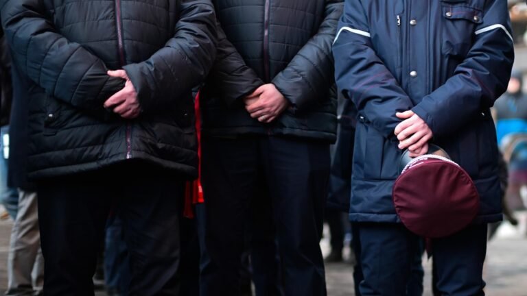 Tötung eines Zugbegleiters: Landgericht sieht keine Gründe für Mordanklage