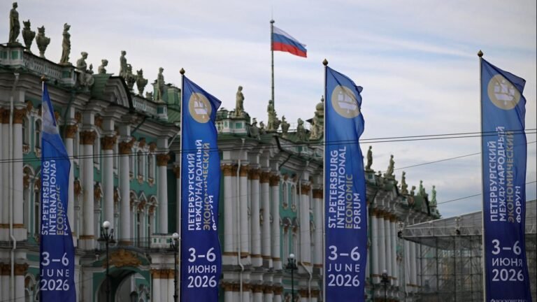 Russland meldet Drohnenattacken – auch auf St. Petersburg