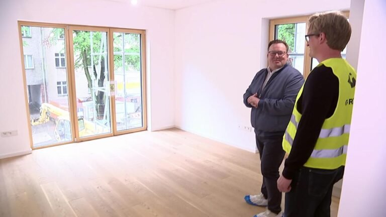 Start-up in der Baubranche baut Plattenbauten aus Holz